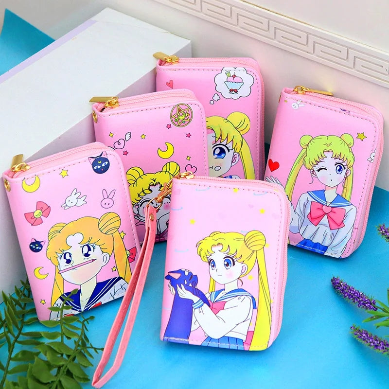 ΚΩΔ:14-074 Πορτοφόλι Sailor Moon Από PU Δέρμα 12,5×9εκ Σε 5 Σχέδια